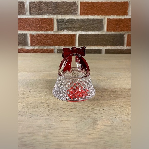 Celebrations MIKASA Crystal Bell TeaLight Candle  Holder 3" RUBY‎ RED - Picture 3 of 10
